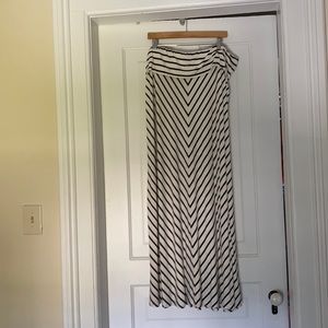 2x Calvin Klein Maxi Skirt